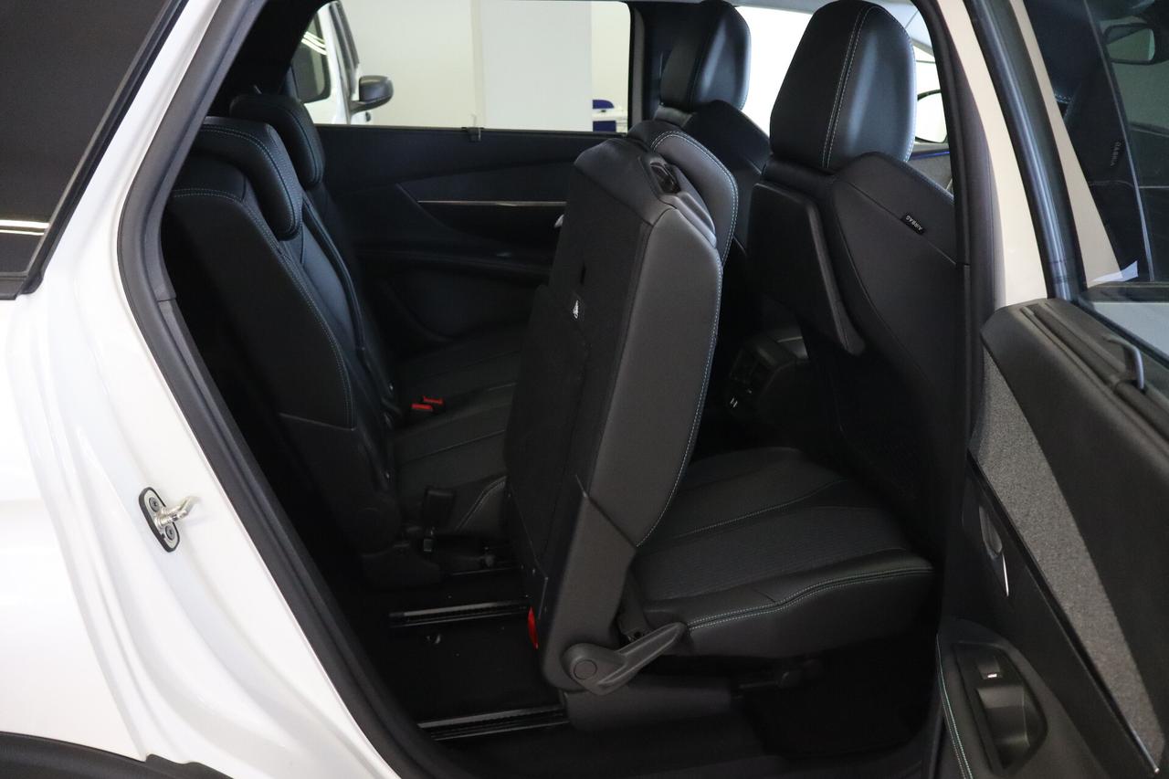 Peugeot 5008 1.5 BLUEHDI 130 CV 7 POSTI ALLURE PACK EAT8 CATENA 8 mm