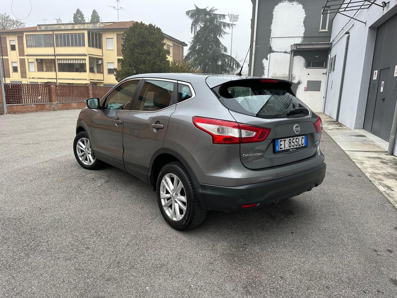 Nissan Qashqai 1.5 dCi Acenta NAVI è RETROCAMERA