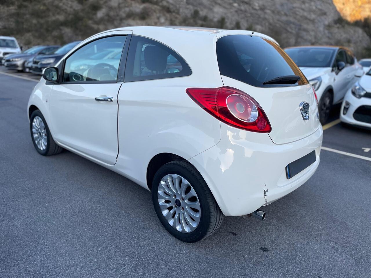 Ford Ka Ka+ 1.2 8V 69CV Titanium