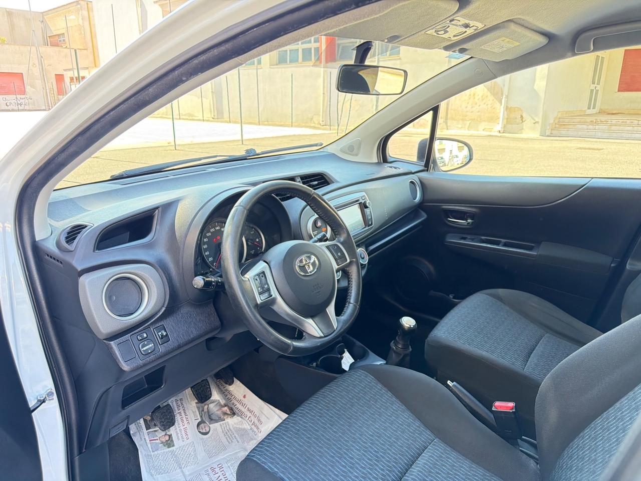 Toyota Yaris 1.0 5 porte Lounge