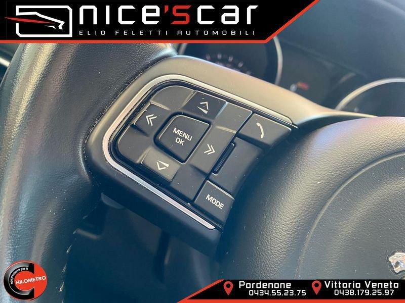 Jaguar F-Pace 2.0 D 180 CV AWD aut. ** MOTORE NUOVO **