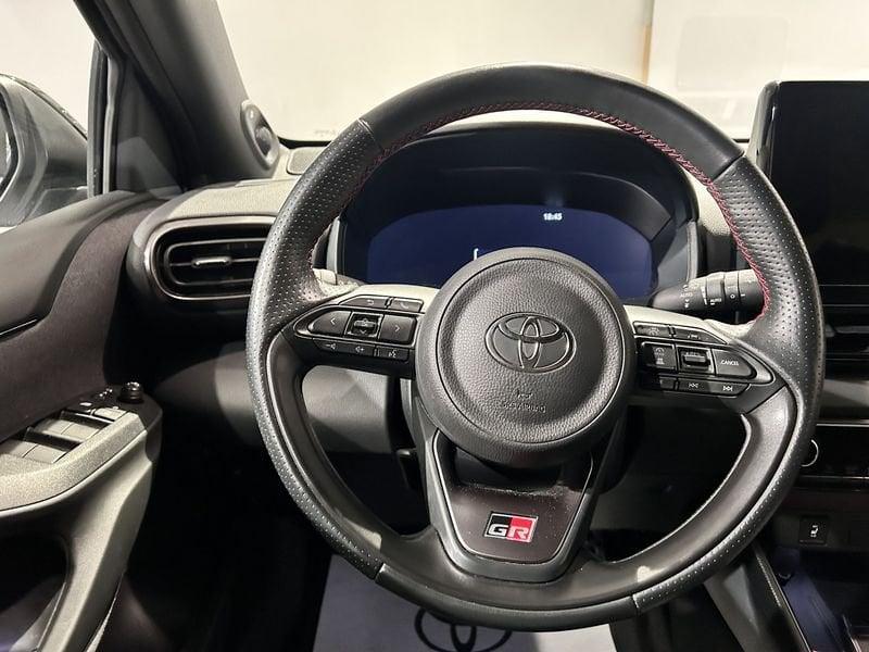 Toyota Yaris Yaris 1.5 130 Hybrid 5 porte GR Sport AREA C FREE