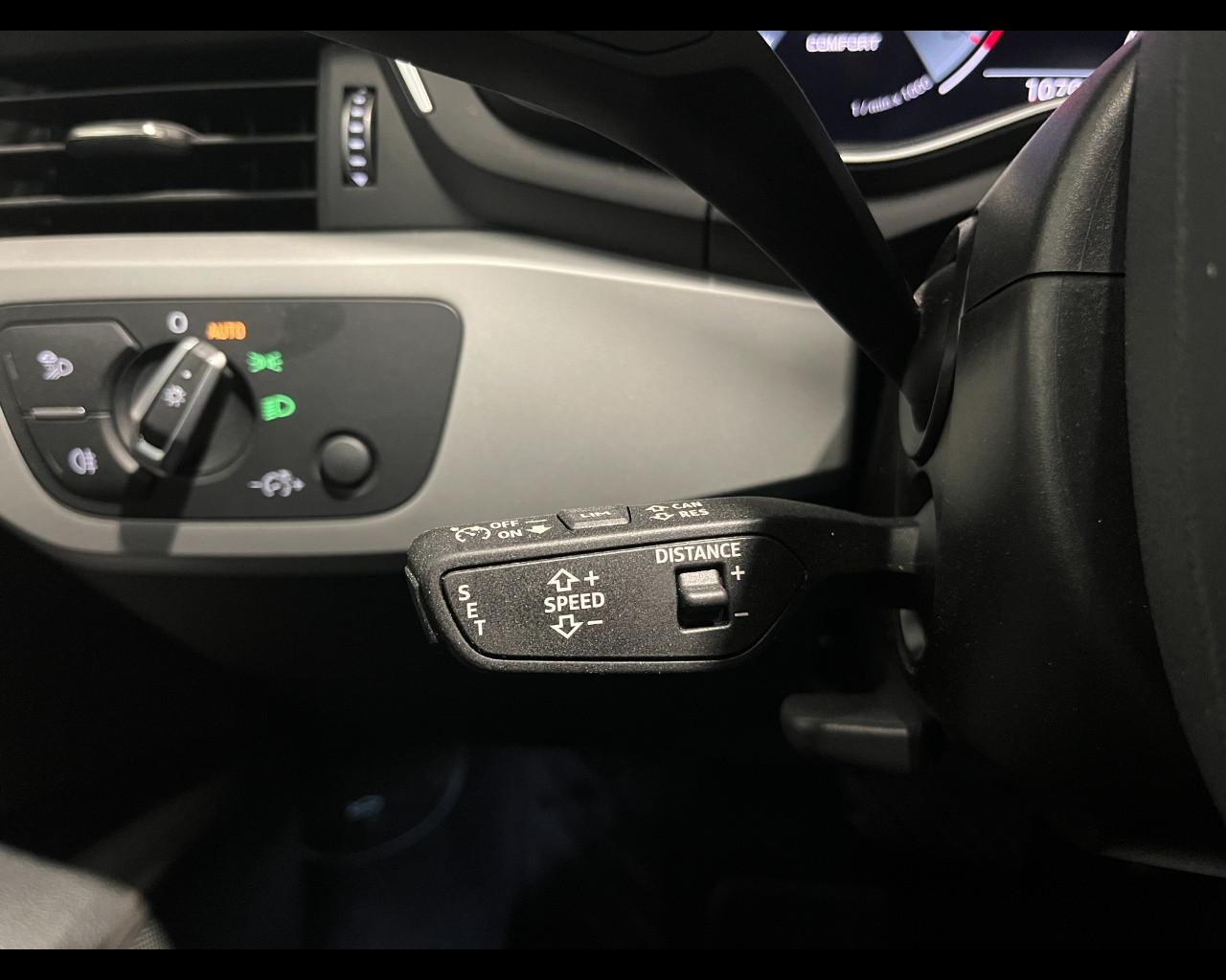 AUDI A4 AVANT 35 TDI MHEV S-TRONIC BUSINESS ADVANCED