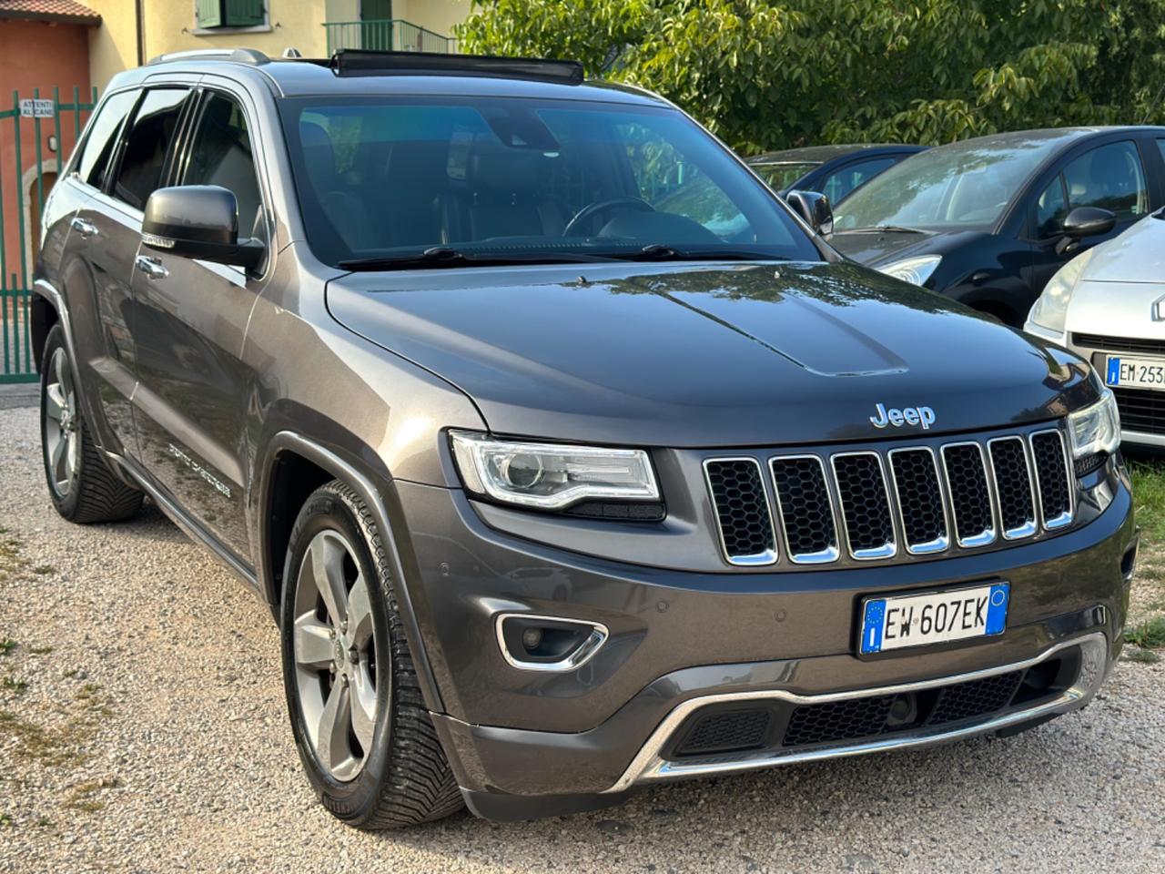 Jeep GRAND CHEROKEE 3.0 V6 CRD 250 CV MTJ OVERLAND