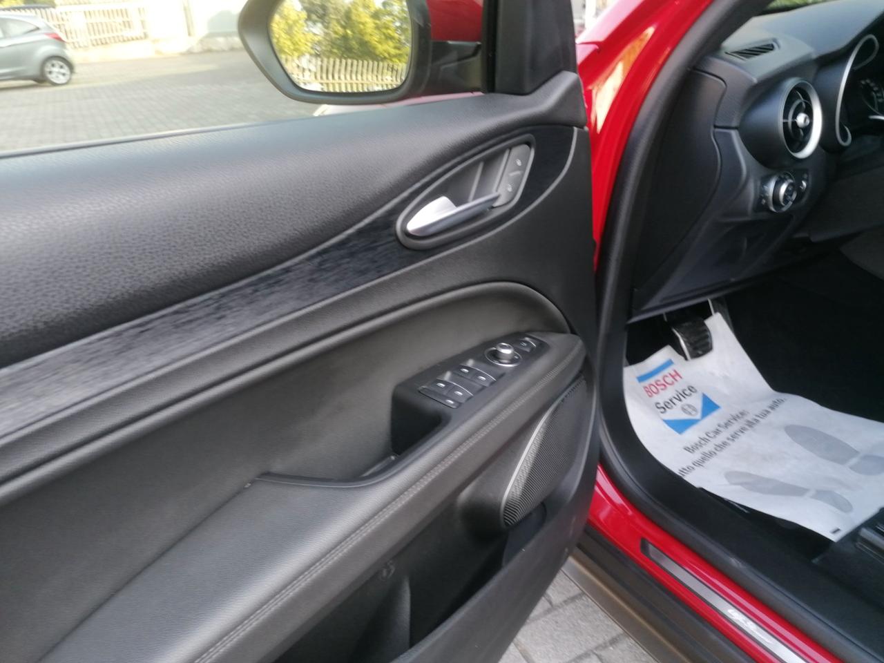 Alfa Romeo Stelvio 2.2 t Business rwd 160cv