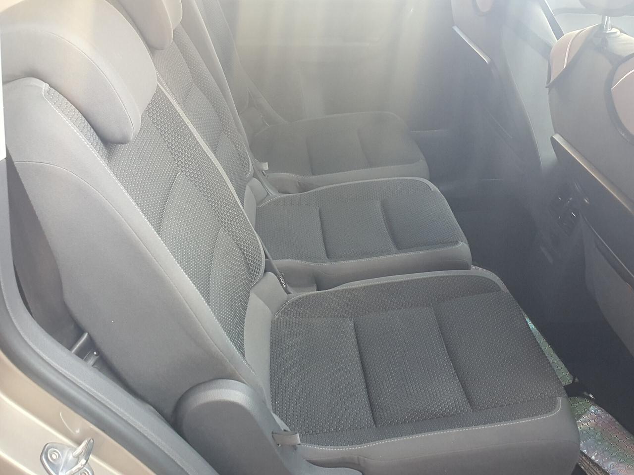 Volkswagen Touran 1.6 TDI DSG Comfortline AUTOMATICO