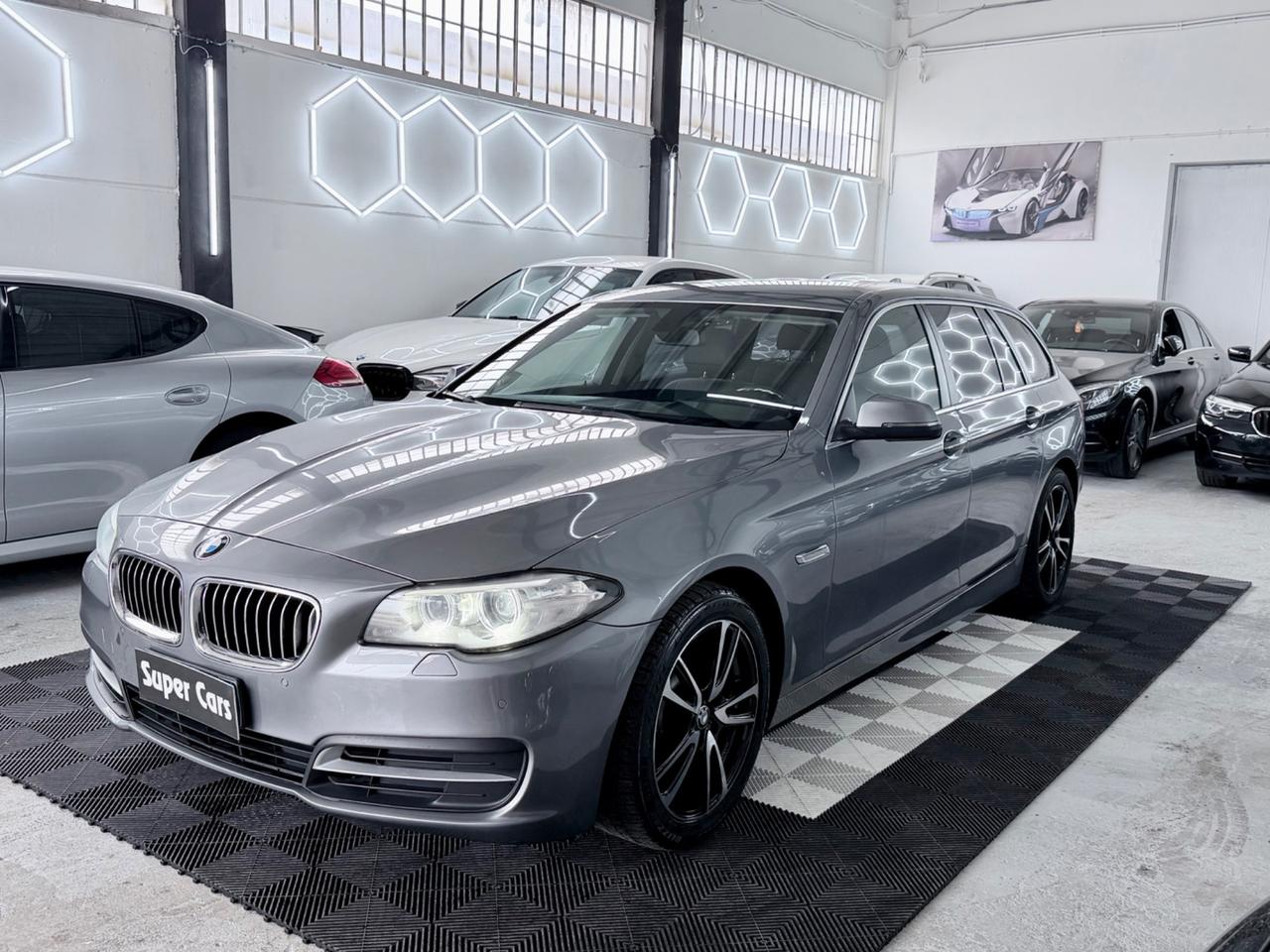 BMW 520d 190CV AUTOMATICO Touring Luxury 2017 EUR6
