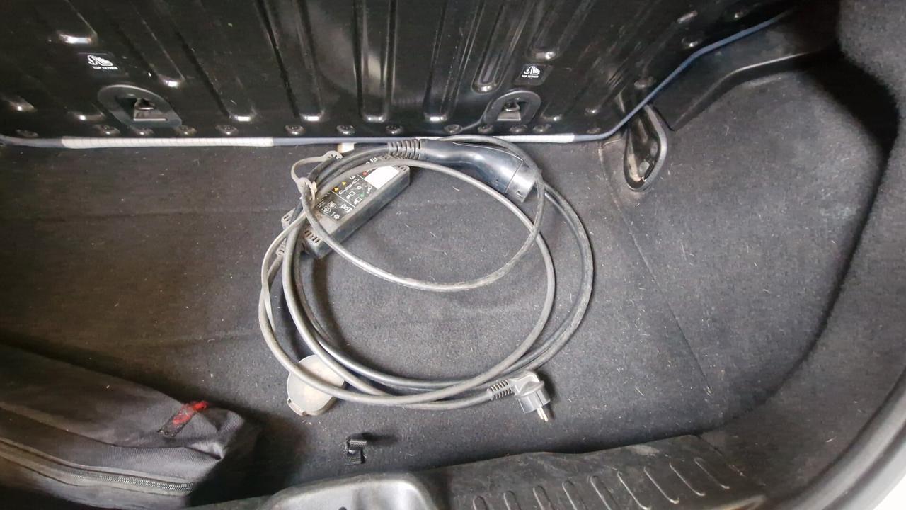 Fiat 500 500e Berlina 42 kWh La Prima