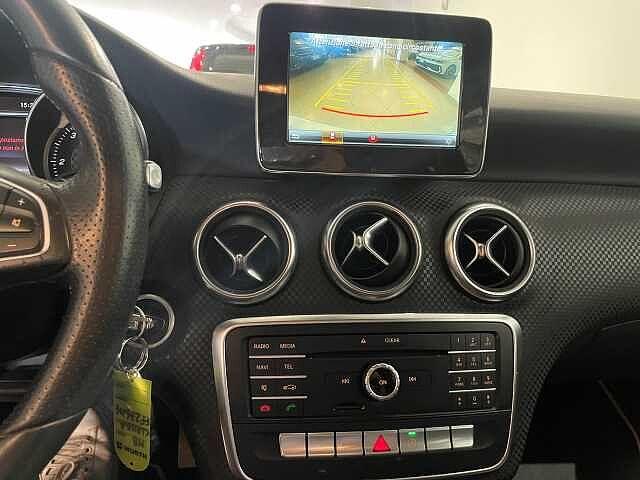 Mercedes-Benz A 180 A 180 d Automatic Sport