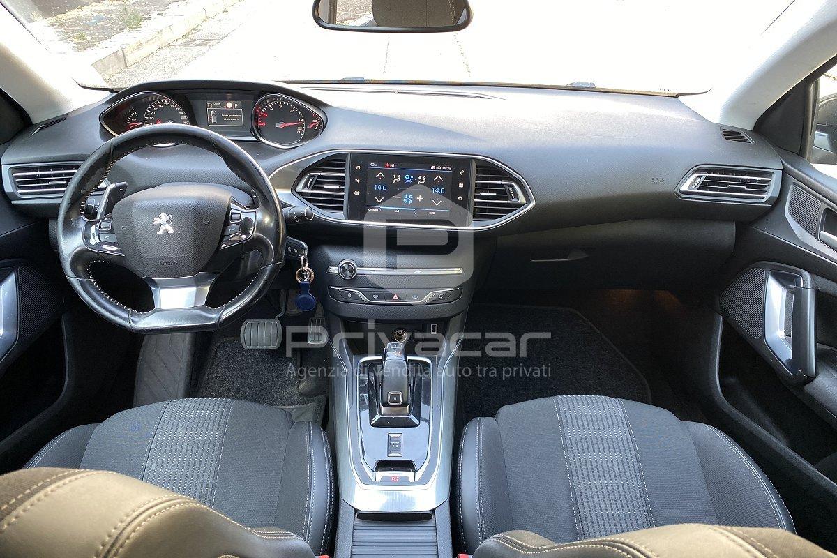 PEUGEOT 308 BlueHDi 130 S&S EAT8 Tech Edition
