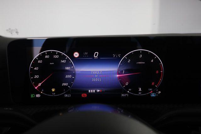 MERCEDES-BENZ A 180 A 180 d Automatic Progressive Advanced