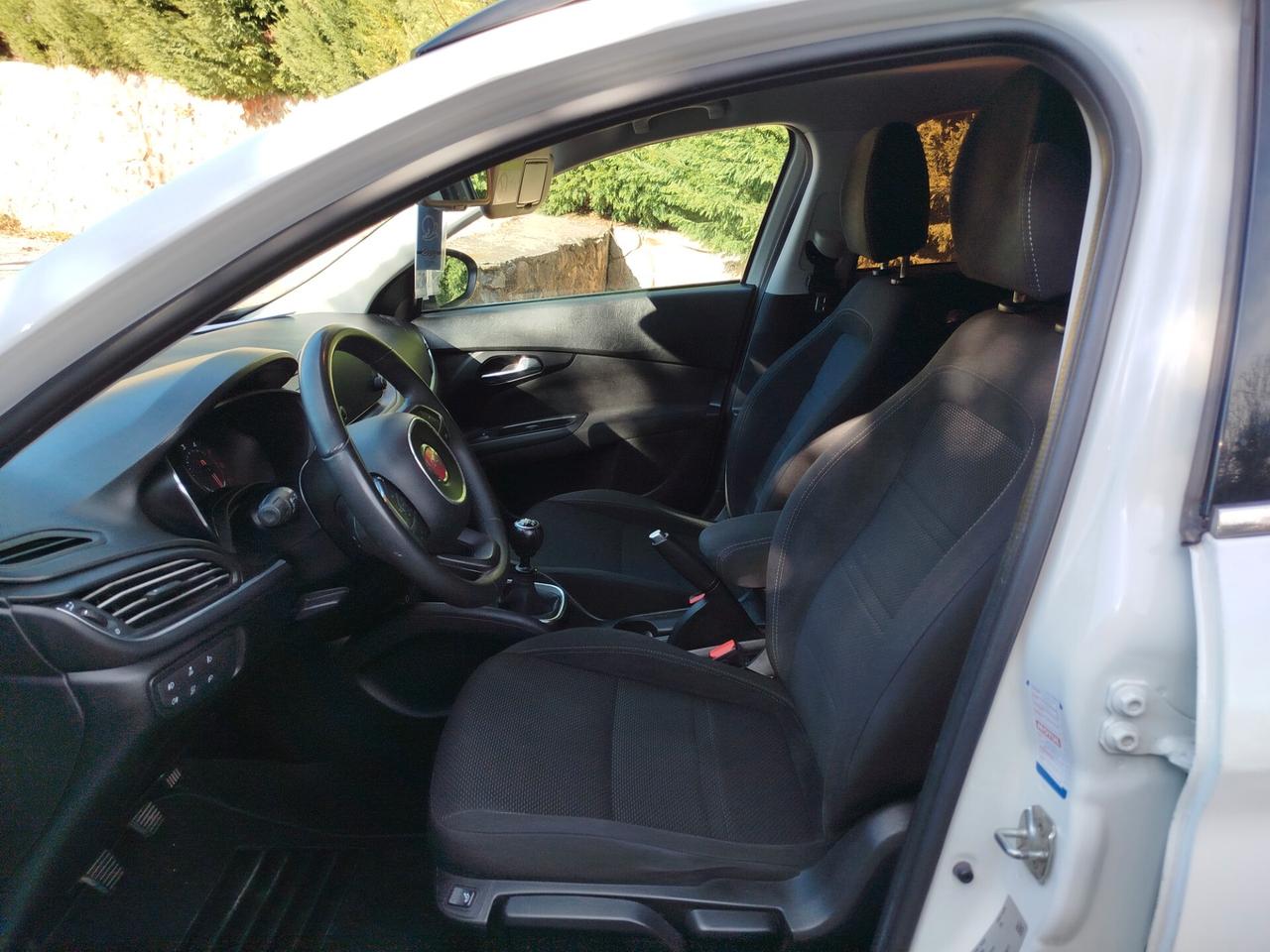 Fiat Tipo 1.6 Mjt S&S 5 porte Lounge