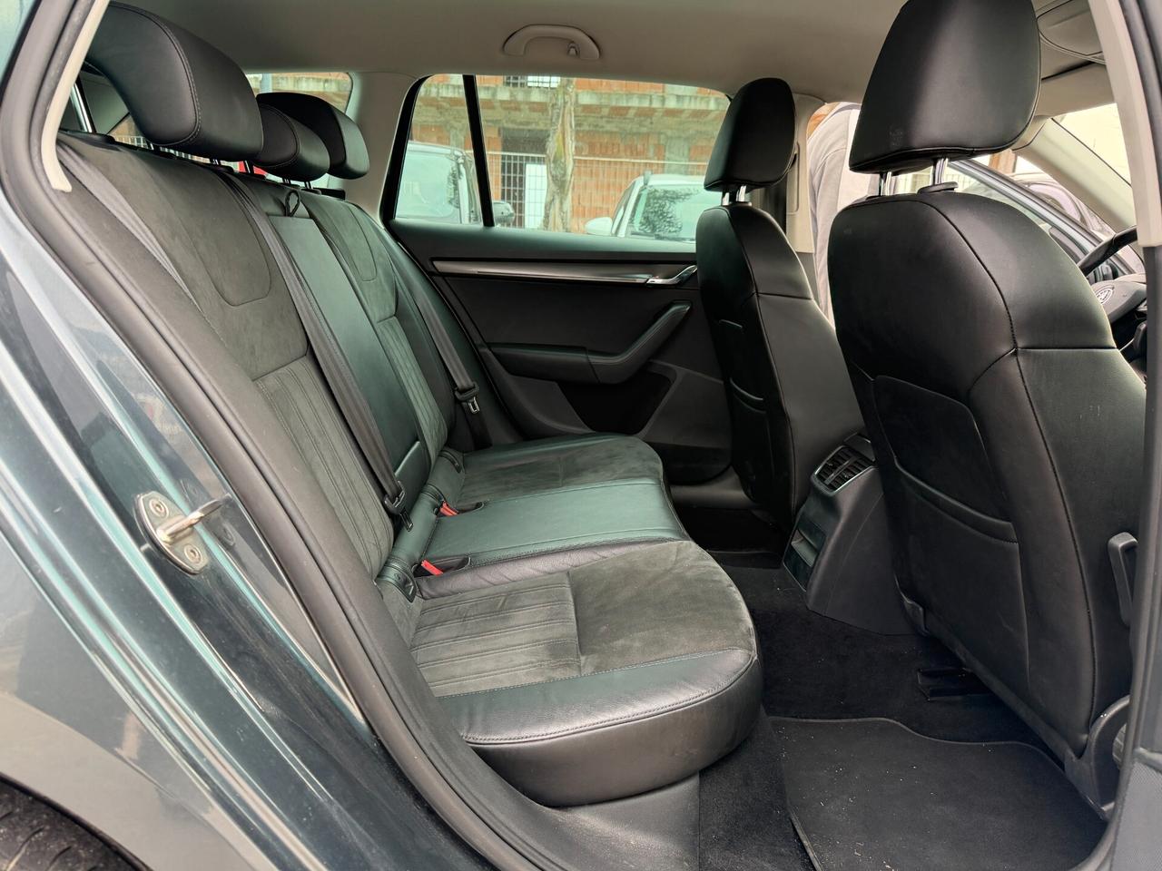 SKODA OCTAVIA SW 2019 1.5 G-TEC 131 CV *AUTOM