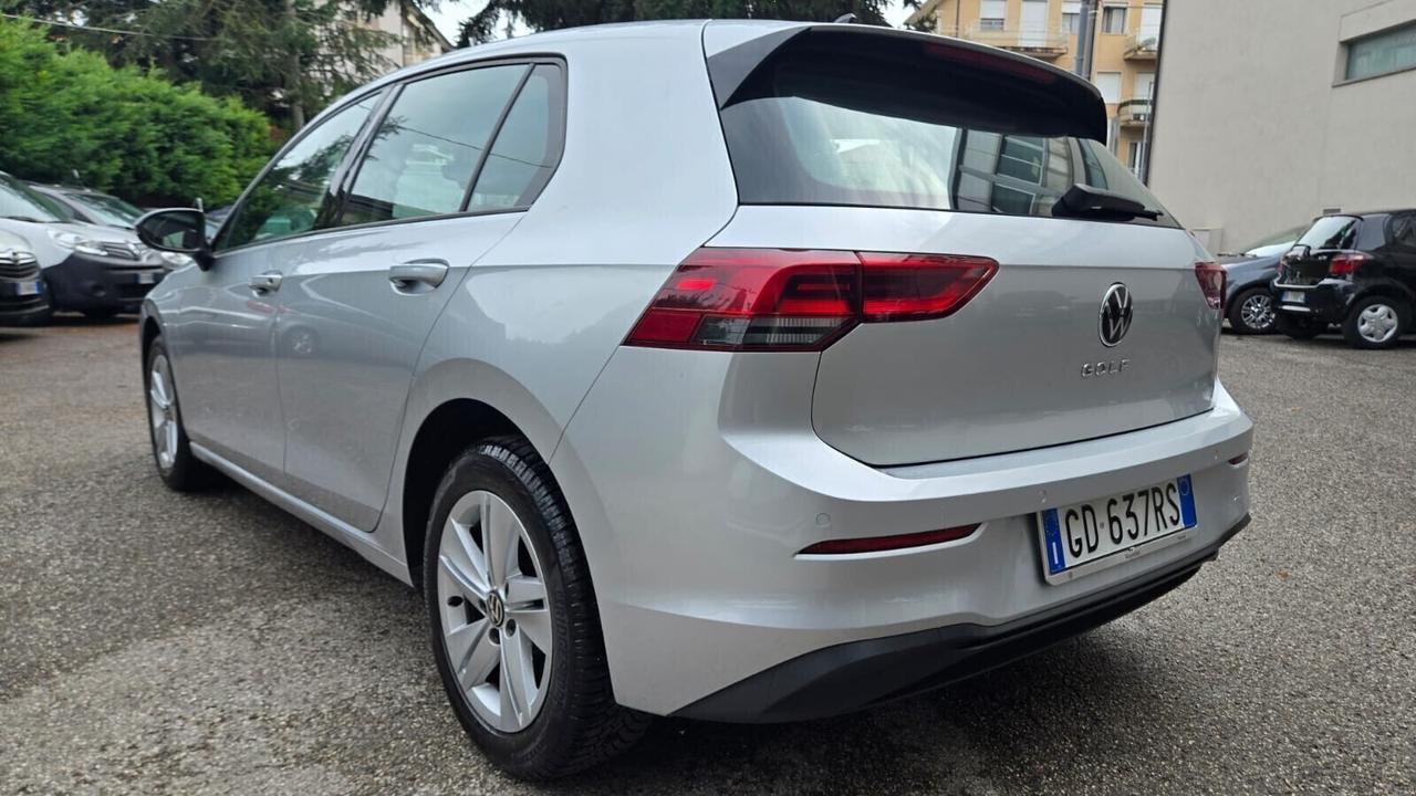 Volkswagen Golf 2.0 TDI Style IVA Neopatentati
