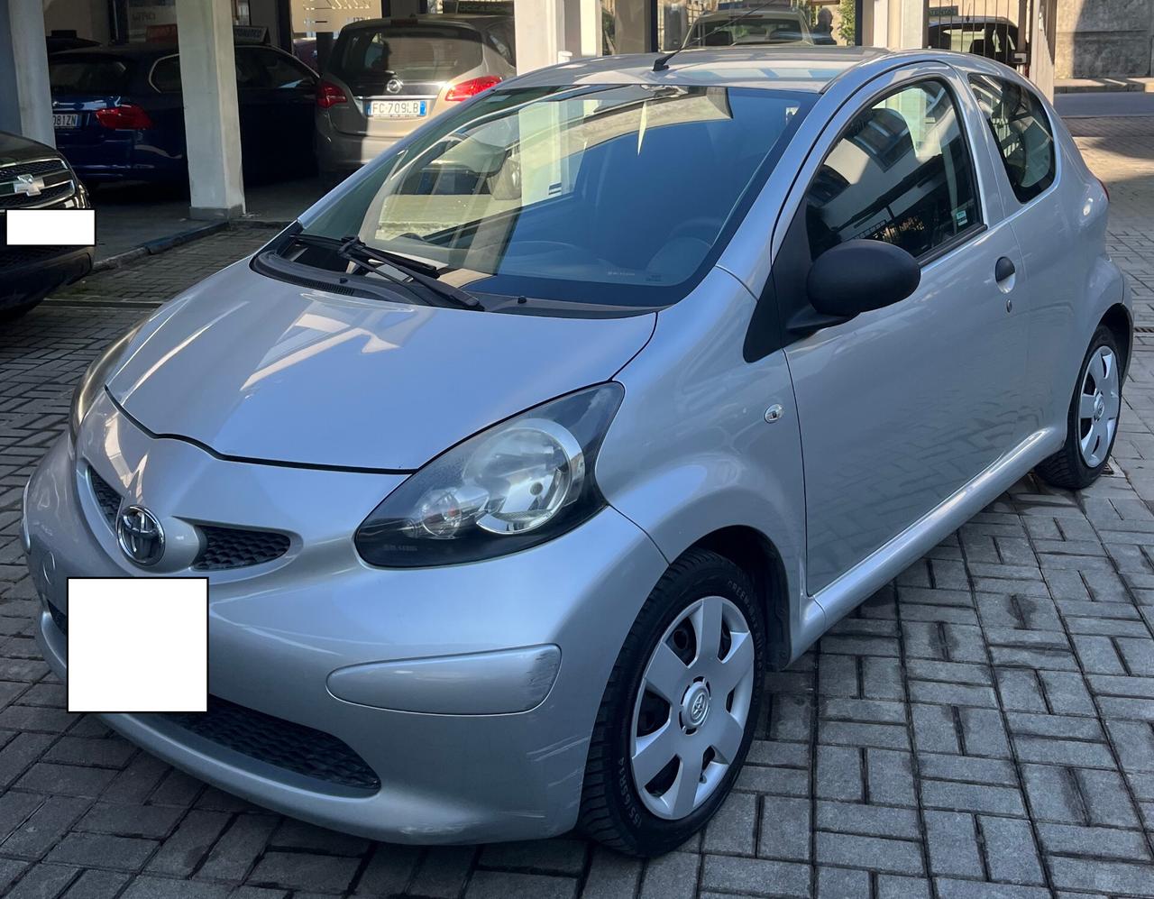 Toyota Aygo 1.0 12V VVT-i 3 porte Sol