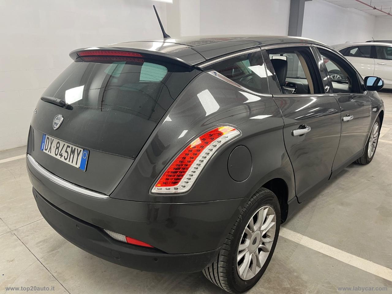 LANCIA Delta 1.4 T-Jet 120 CV Argento