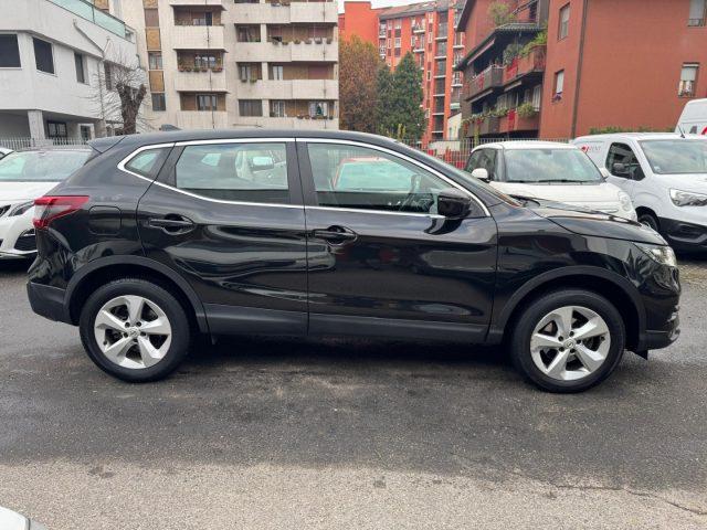 NISSAN Qashqai 1.3 DIG-T 140 CV Business