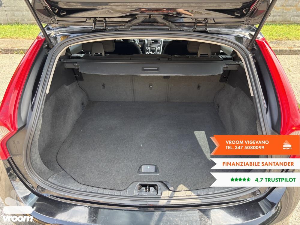 VOLVO V60 (2010-2018) V60 D2 1.6 R-design Momentum