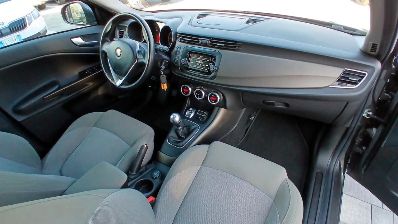 Alfa Romeo Giulietta 1.6 JTDm-2 120 CV Exclusive