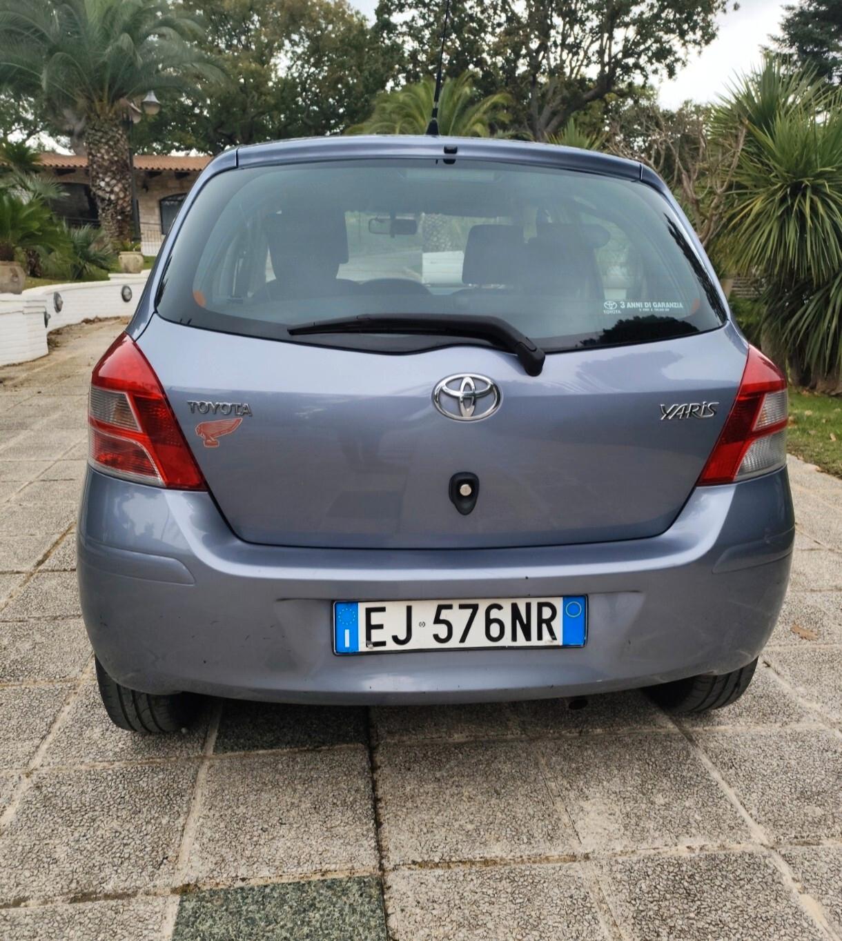 Toyota Yaris 1.3 5 porte Sol
