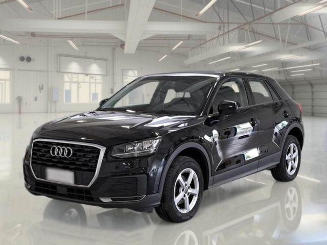 AUDI Q2 30 TDI Business