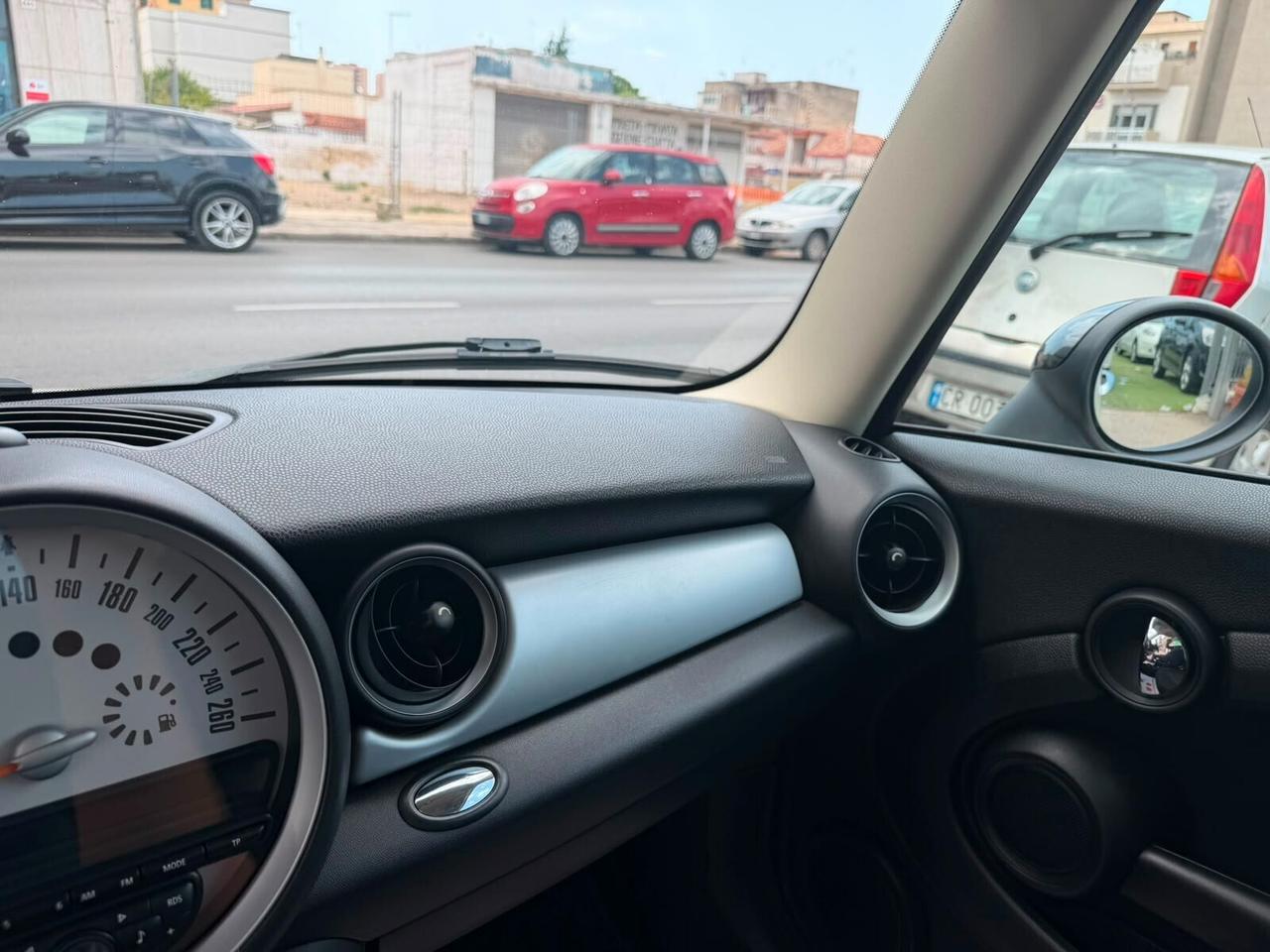 Mini 1.6 16V One D