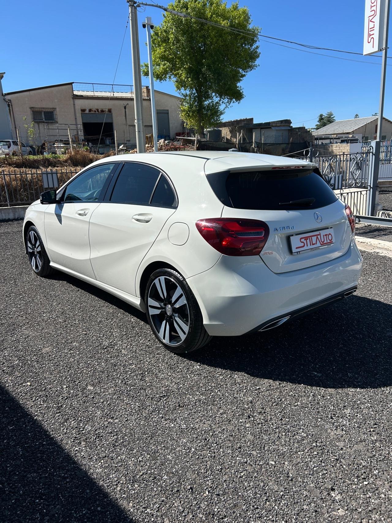 Mercedes-benz A 180 A 180 d Premium