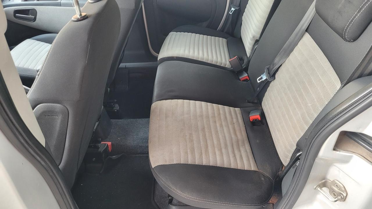 Fiat Qubo 1.3 MJT 75 CV .. 5 POSTI..PREZZO COMMERCIANTE..