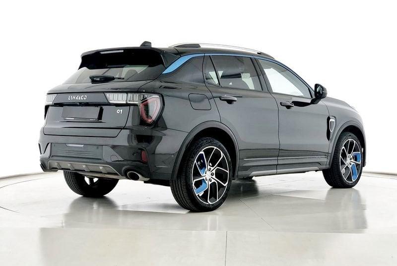 Lynk & Co 01 PHEV