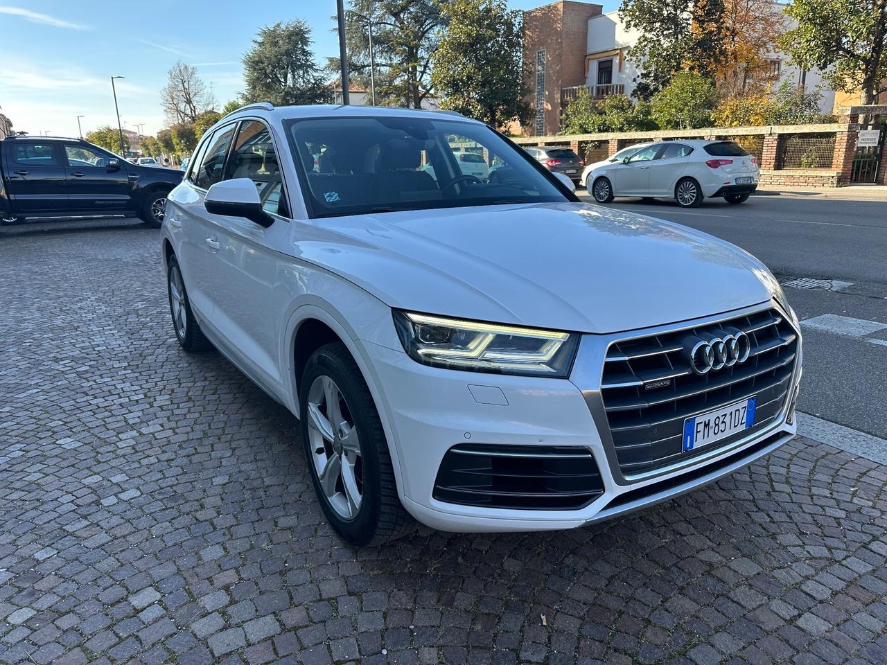 Audi Q5 2.0 TDI 190 CV quattro S tronic Business Sport