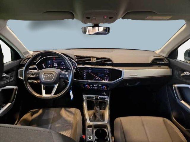 AUDI Q3 35 TDI S tronic Business Advanced