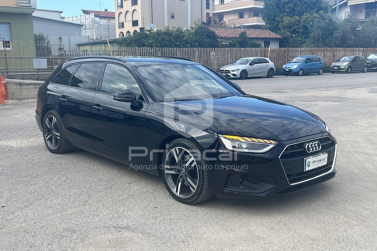 AUDI A4 Avant 35 TDI/163 CV S tronic Business Advanced