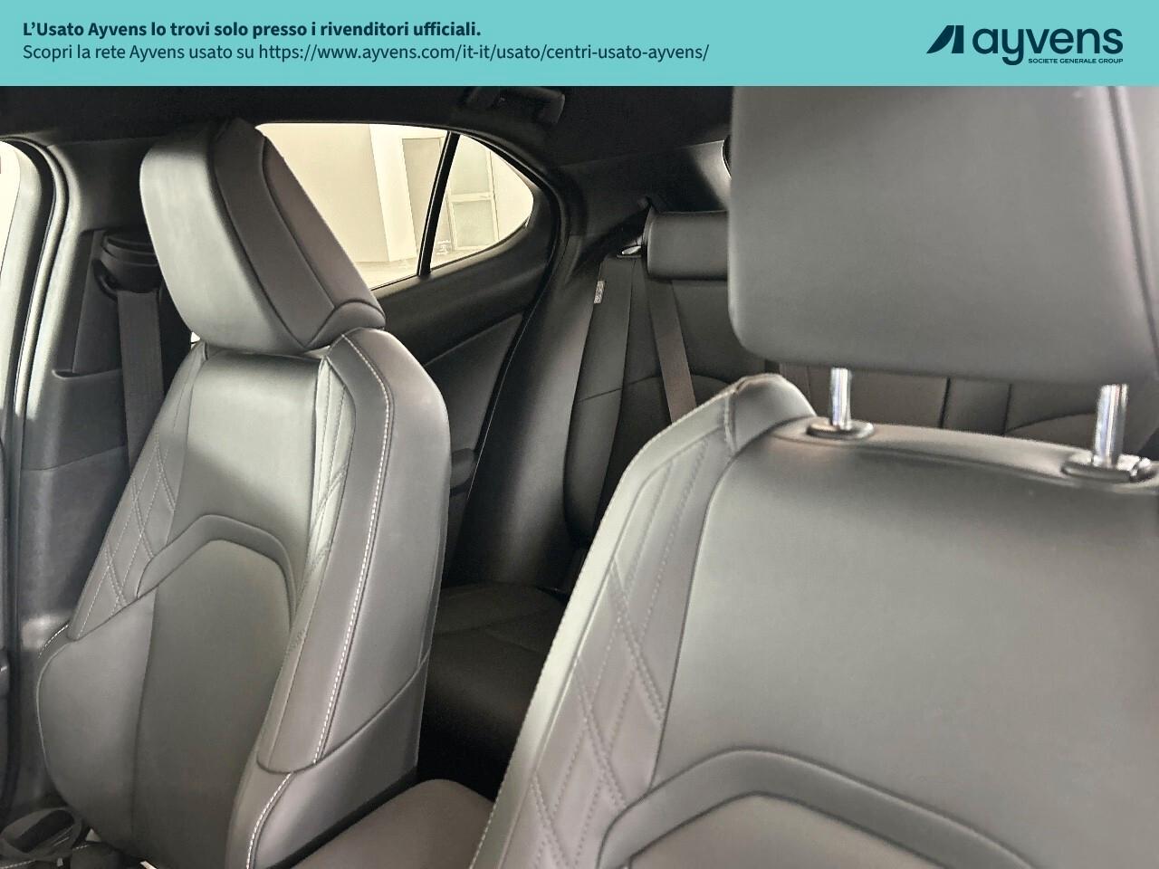 Lexus UX Hybrid Design