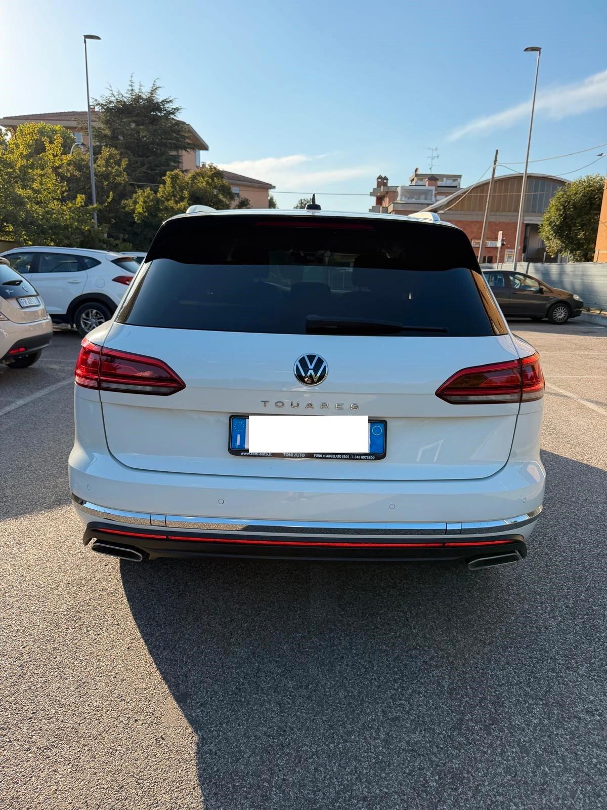 Volkswagen Touareg 3.0 V6 TDI - 4X4 - PELLE - NAV. -