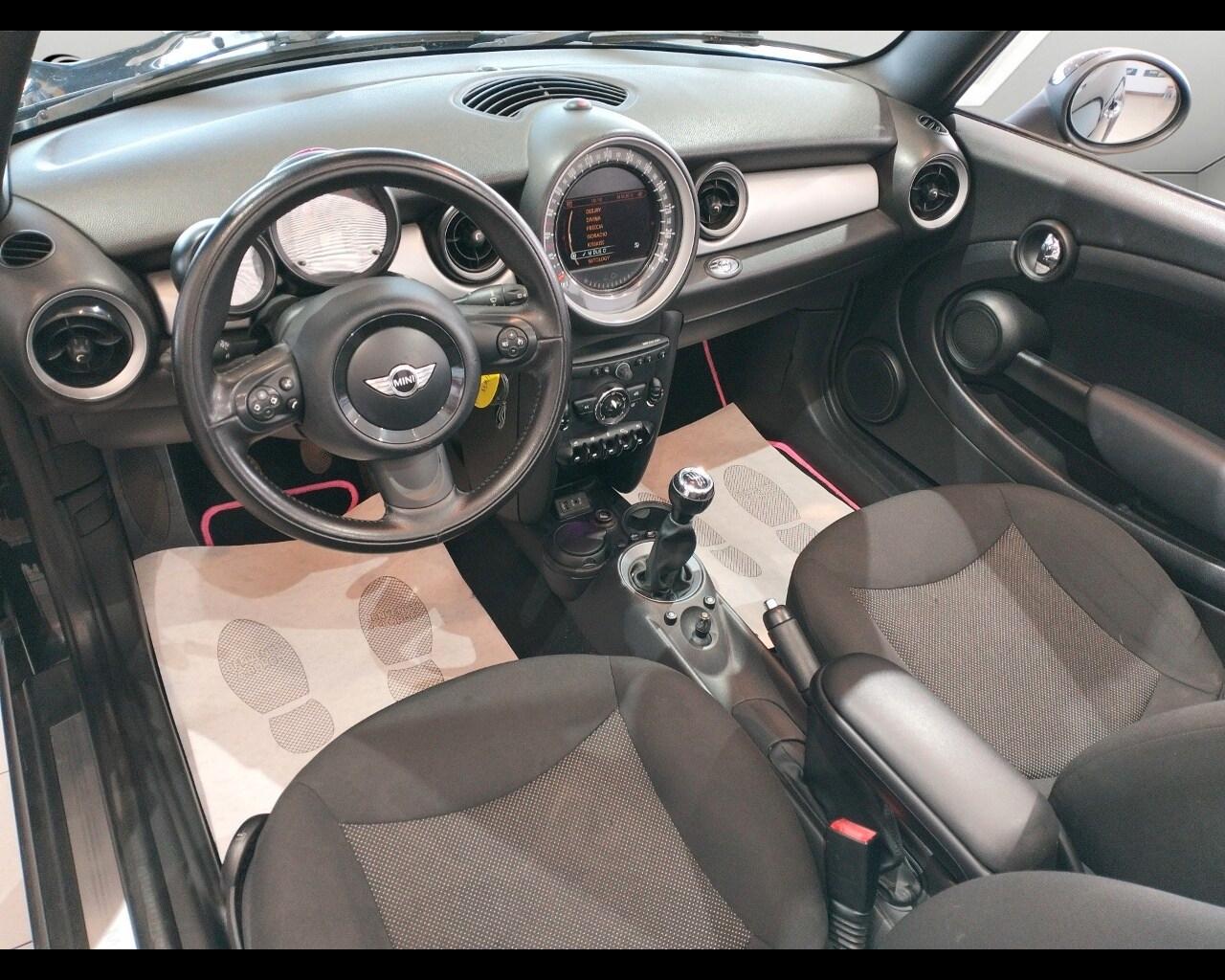 MINI Mini Cabrio (R57) Mini 1.6 16V Cooper D ...
