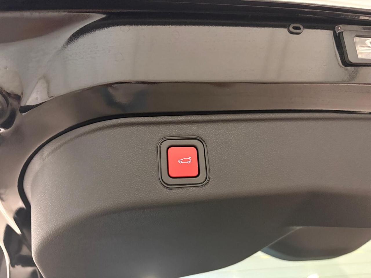 Alfa Romeo Junior 1.2 ibrida Speciale 136cv edct6