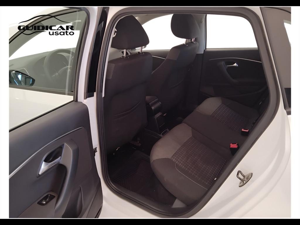 VOLKSWAGEN Polo V 2014 - Polo 5p 1.0 mpi Comfortline 75cv