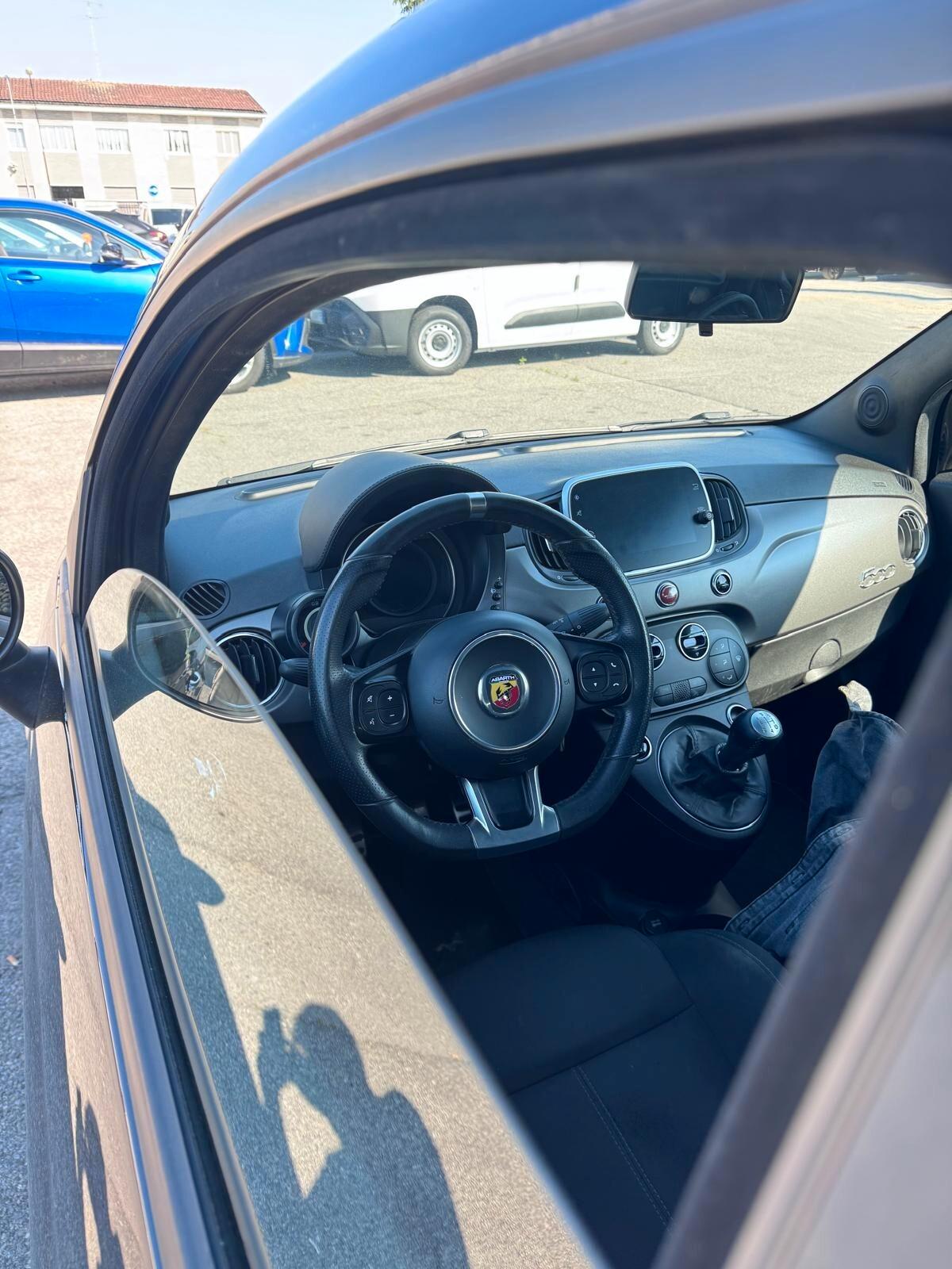 Abarth 595 1.4 Turbo T-Jet 160 CV Pista