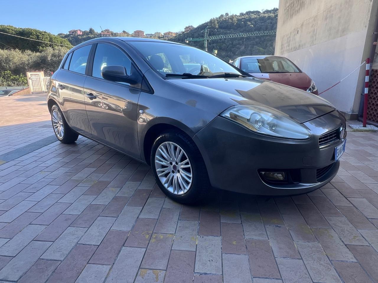 Fiat Bravo 1.6 MJT 105 CV Emotion