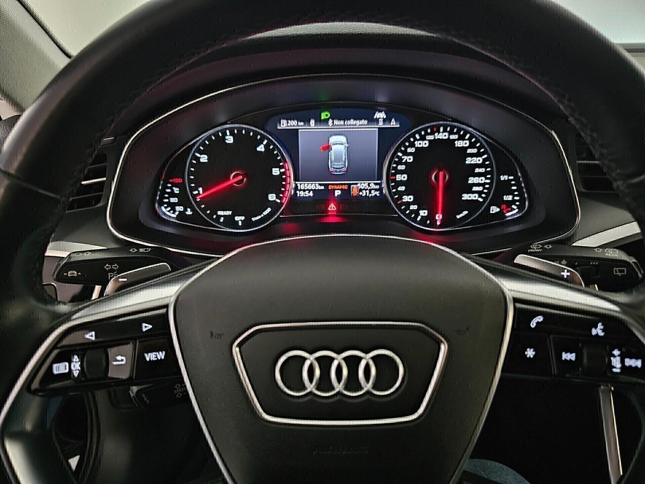 Audi A6 Avant 40 2.0 TDI quattro ultra S tronic Bus.