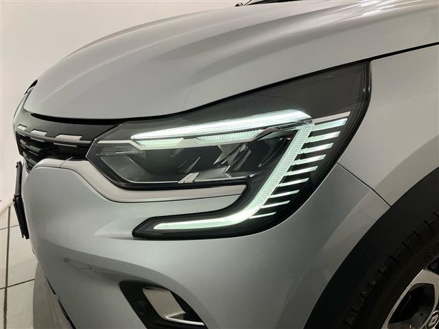 RENAULT Captur 1.6 E-Tech hybrid Techno Fast Track 145cv auto