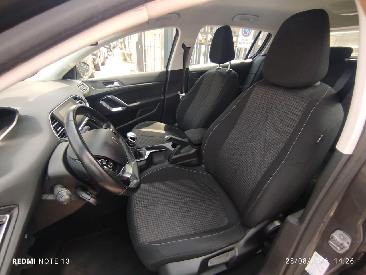 PEUGEOT 308 1.5hdi 130cv UNIPRO *PREZZO VERO* KM CERTI