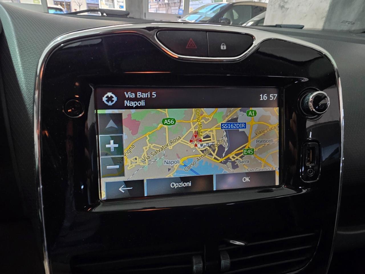 Renault Clio 1.2 NAVI 75cv Full Optional