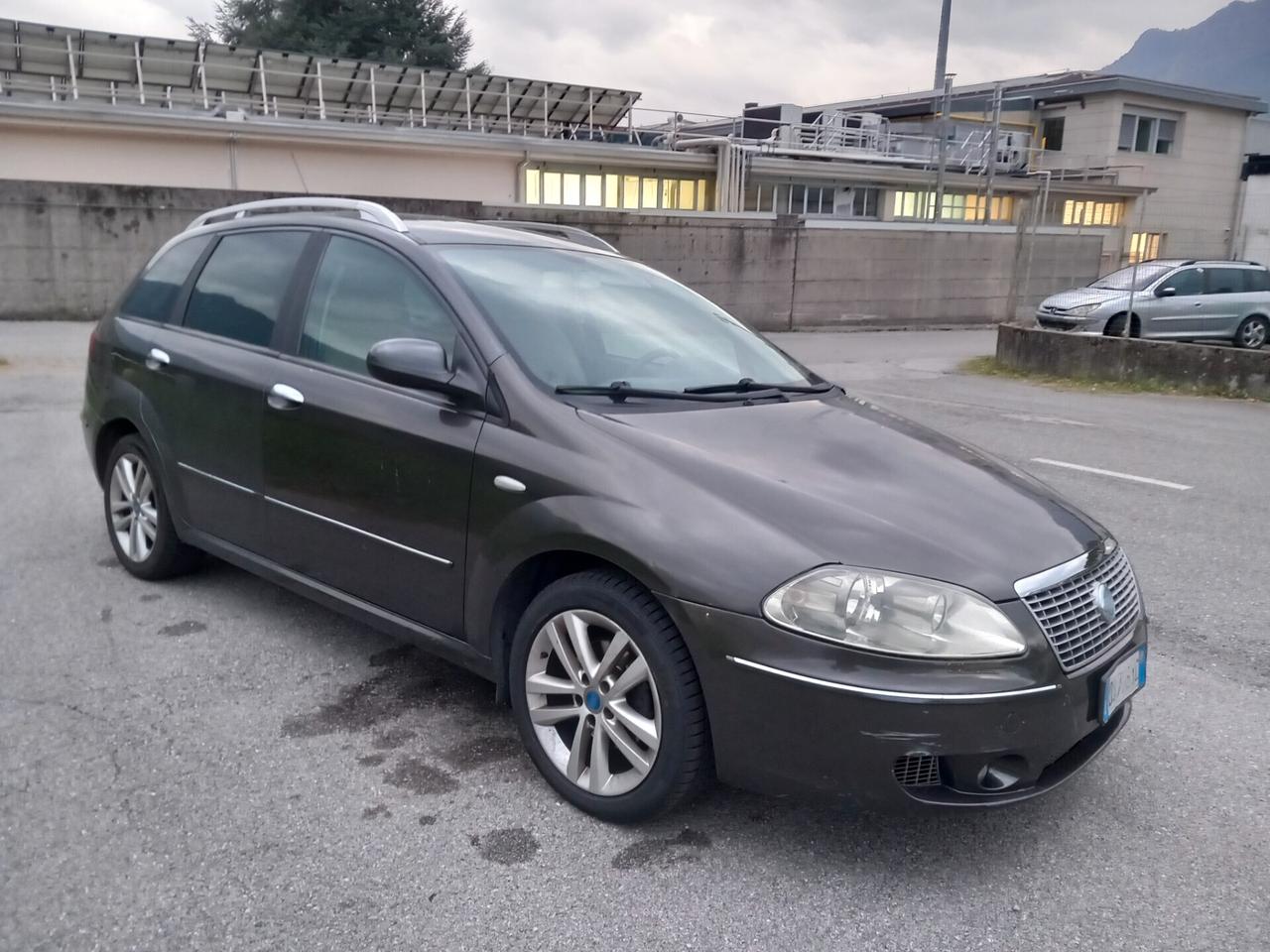 Fiat Croma 1.9 Multijet 16V Must