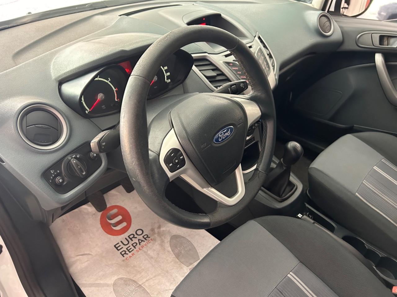 Ford Fiesta 1.2 Benzina Titanium