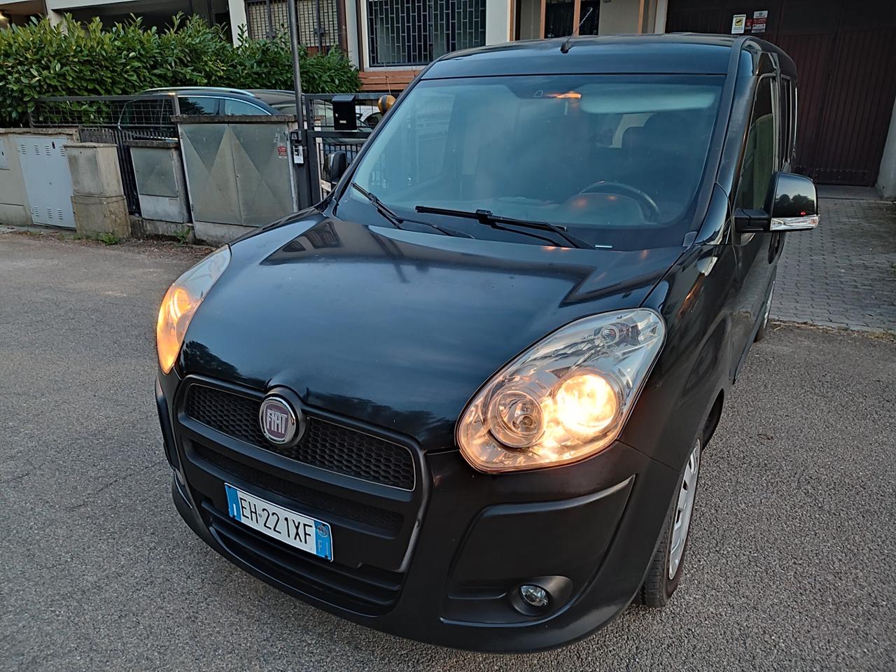 FIAT DOBLO 2011 A METANO DI CASA 1.4T-JET STUPENDO