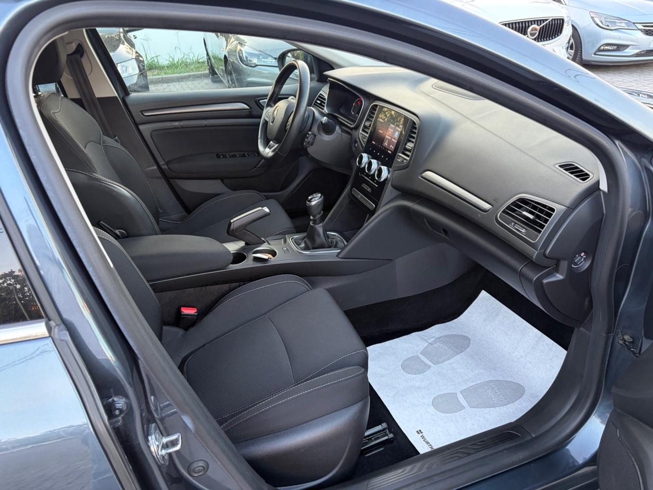 Renault Megane Mégane Sporter Blue dCi 115 CV EDC Business