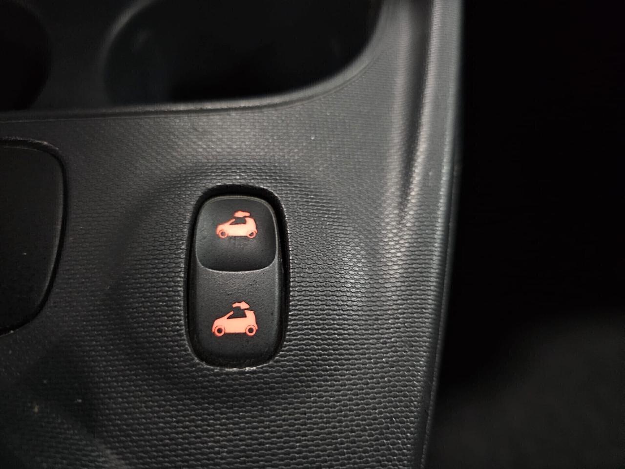 NUOVA SMART FORTWO CABRIO 1.0 BENZ 70CV AUTOMATIC SUPER PASSION