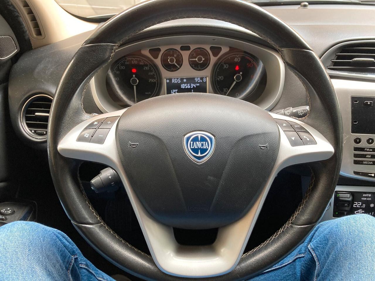 Lancia Delta 1.6 MJT -X NEOPATENTATI- 2013