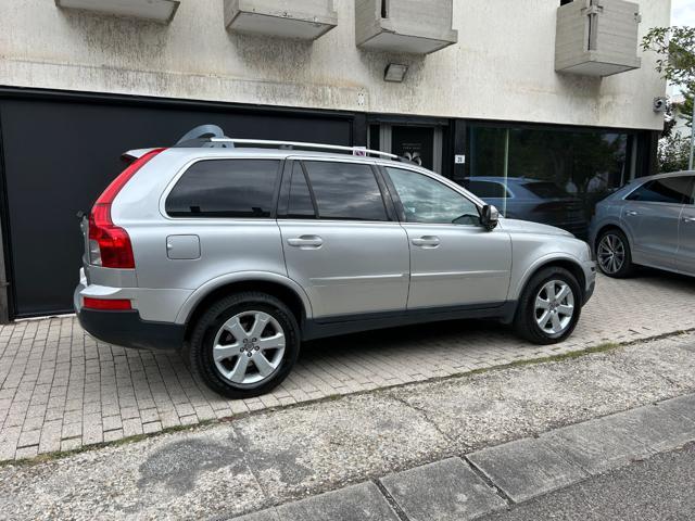 VOLVO XC90 D5 AWD Geartronic Summum